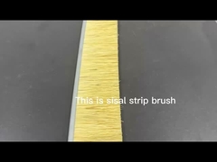 pincel con tiras de sisal para el pulido